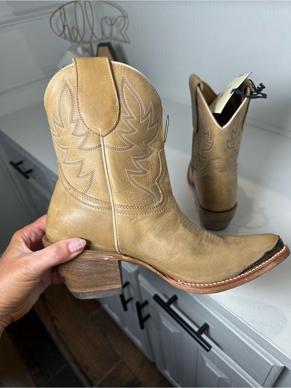 Idyllwind Cowboy Boots Womens 7 Tan Leather Western Ankle Boots NWT Snip Toe - Picture 7 of 9